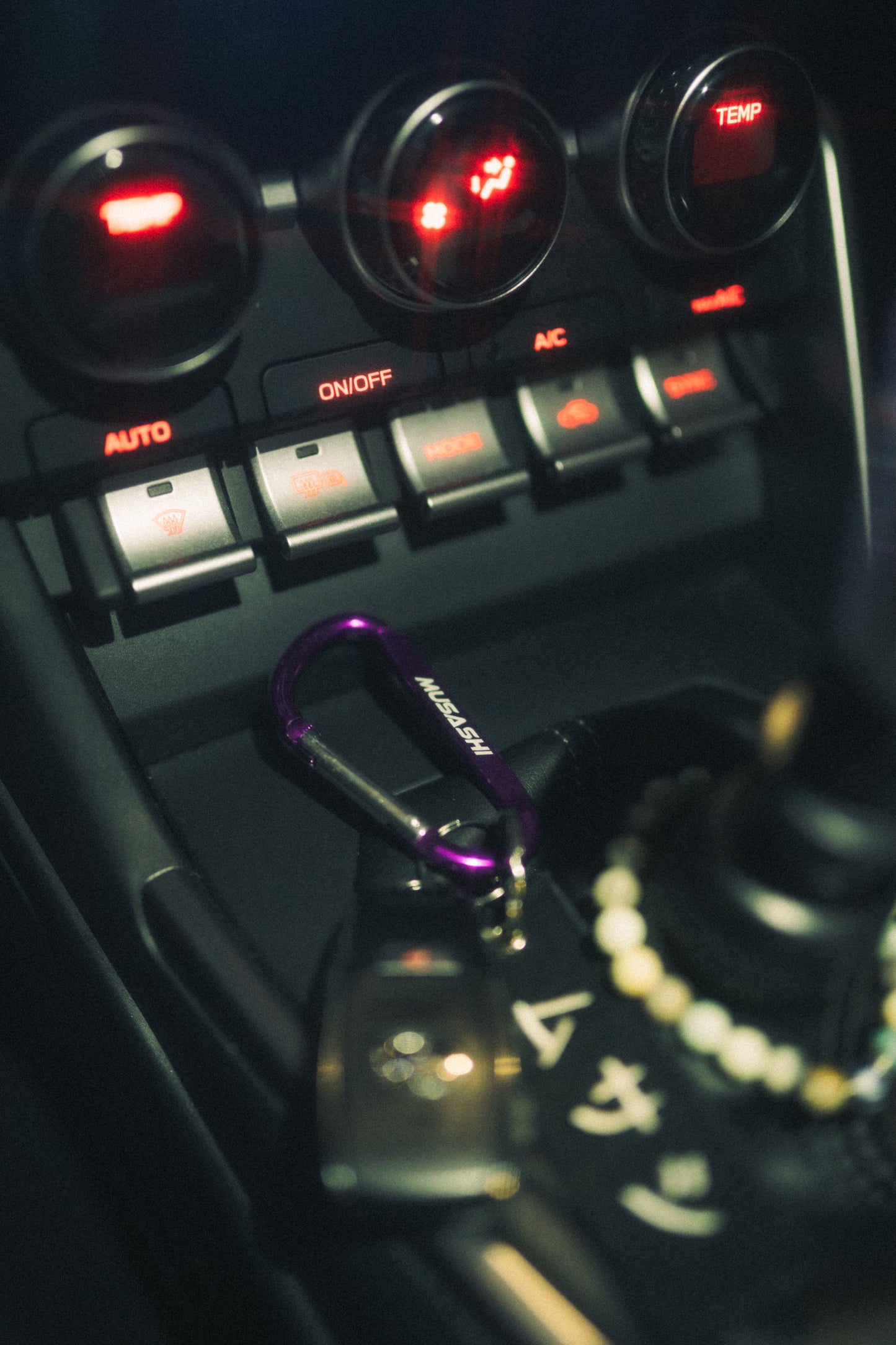 Musashi Carabiner // Purple